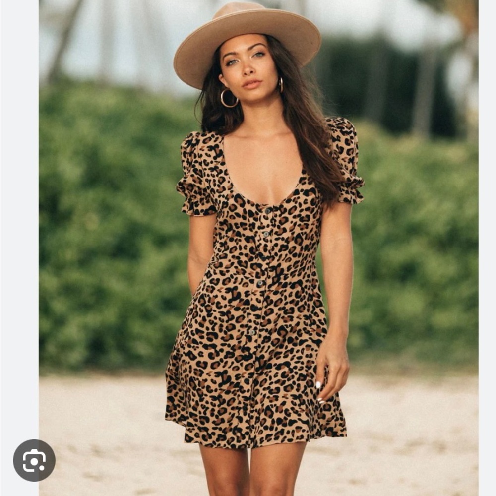 NWOT XIX Palms mini Léopard dress.